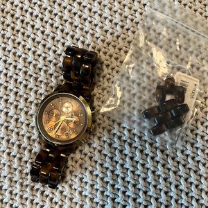 Michael Kors watch with extra links